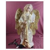 Animated and lighted angel