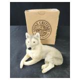 Stone critters Wolf SC405