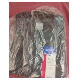 Gildan size S youth tshirts. 2 total. Black