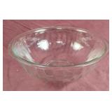 Pyrex 4 qt serving bowl