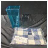Plastic vase 7.5" tall, tote bag new in package
