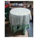 20" diameter x 26" tall 3 legged side table