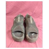 Sketchers ladies sandals size 9