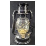 Black V&O  Pathfinder Oil Lantern Lamp 11.5"