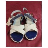 EmileDi ladies size 11 sandals. New with tags