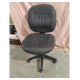 Adjustable office chair 20 x 38