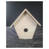 10x11x8 wooden bird house
