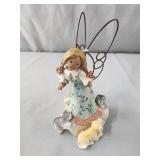 Country Blessings angel figurine 5"