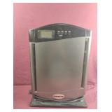 Oreck XL air purifier. Model AIRHGQ. Powers on