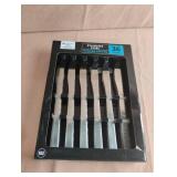 Stainless steel dinner knives. 36 pieces