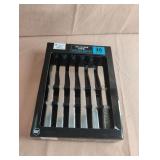 Stainless steel dinner knives. 36 pieces