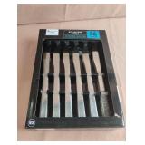Stainless steel dinner knives. 36 pieces