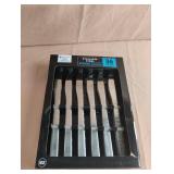 Stainless steel dinner knives. 36 pieces