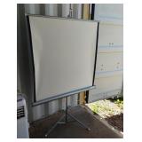 Projector screen. Portable. 38 x 38
