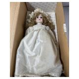 Franklin Heirloom Dolls Doll (No Name)