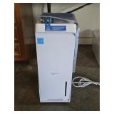 Vellgoo Dehumidifier