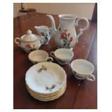 Moss Rose tea set