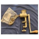 vintage Universal No. 1 Food/Meat Grinder