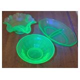 Vintage uranium serving bowls