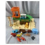 Vintage Fisher Price Zoo Toy Playset