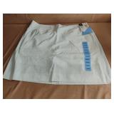 Active skort ladies size L White