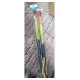 2 pinata sticks
