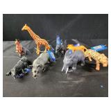8 plastic safari animals toys