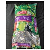 Kaytee nut and fruit wild bird seed 10 lb