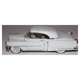 1953 Cadillac 1:24 Scale Diecast Metal Car