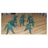 Vintage Large Plastic WW2 Army Figures