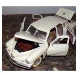 1948 Tucker 1:18 Scale Diecast Metal Car