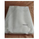 88 x 90 pelican design queen size white duvet