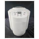 Breadman bread maker powers on