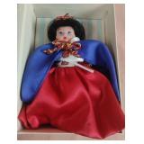 Madame Alexander Storybook Classic-Snow White.