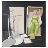 Peridot Franklin Mint Gemstone Collection 14"