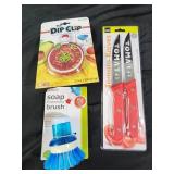 Soap brush. Tomato knives, dip clip bowl