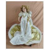 Shirley Temple 'Little Princess' porcelain doll.