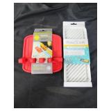 Sink sponge holder and utensil rest