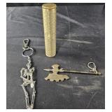 5' metal tube with screw cap, 2 keychains