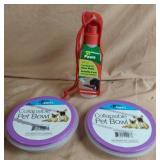 Travelling pet water bottle and 2 collapsible pet