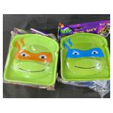2 Teenage mutant ninja turtles sandwich keepers
