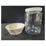 Bluey bowl and Rubbermaid container