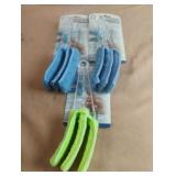 Microfiber blind cleaner. 3 total