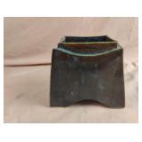 Pottery planter 4.5" tall