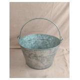 Galvanized pail 9.5 x 5.5