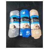 3 pet blankets