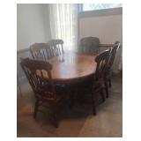 Dining room clawfoot table 72 x 30 x 38 with 6