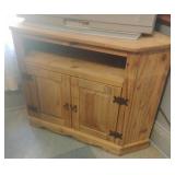 TV corner stand 46 x 32 x 22