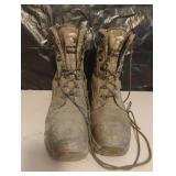 Survivors 10.5W mens boots