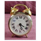 Bulova wind up alarm clock